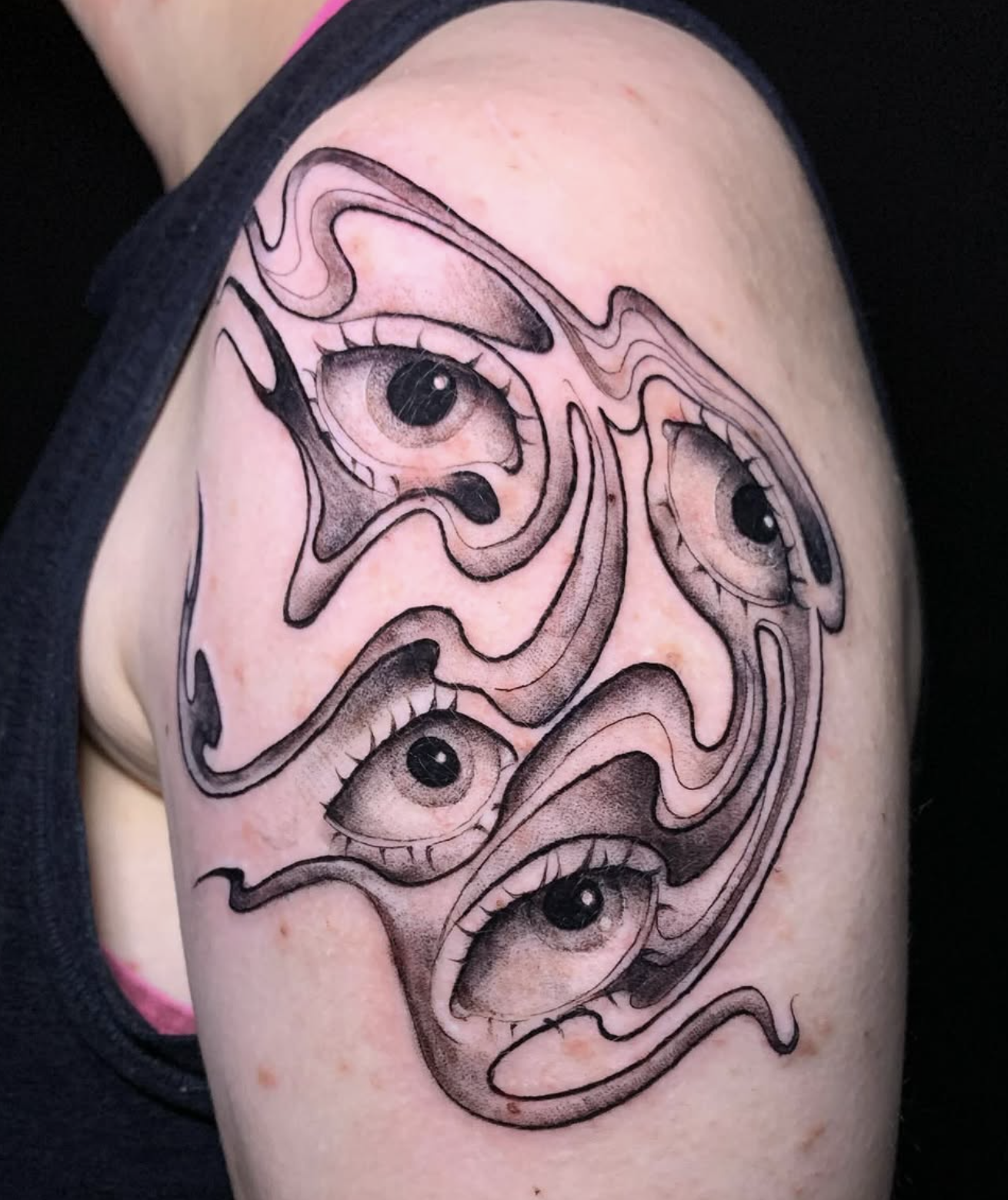 Curved Eyes in Motion