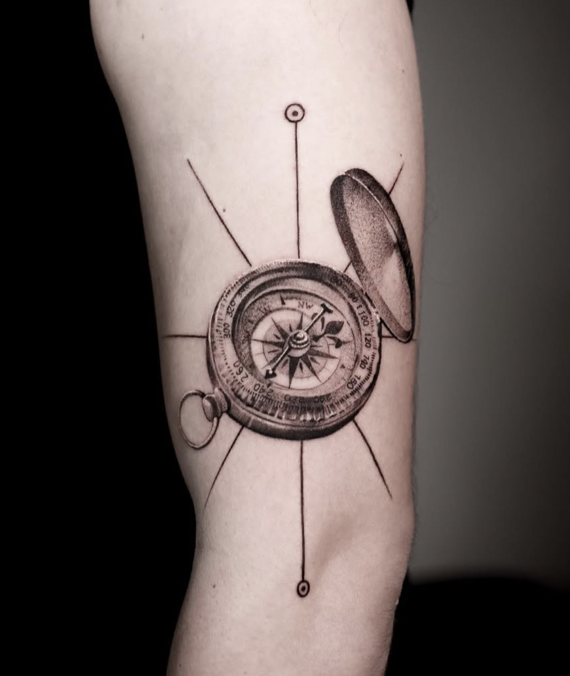 Antique Compass with Radiating Lines